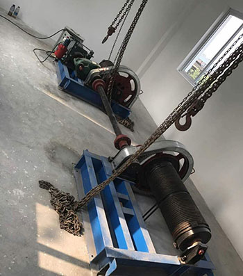 卷揚(yáng)式啟閉機(jī)16 卷揚(yáng)式啟閉機(jī)16